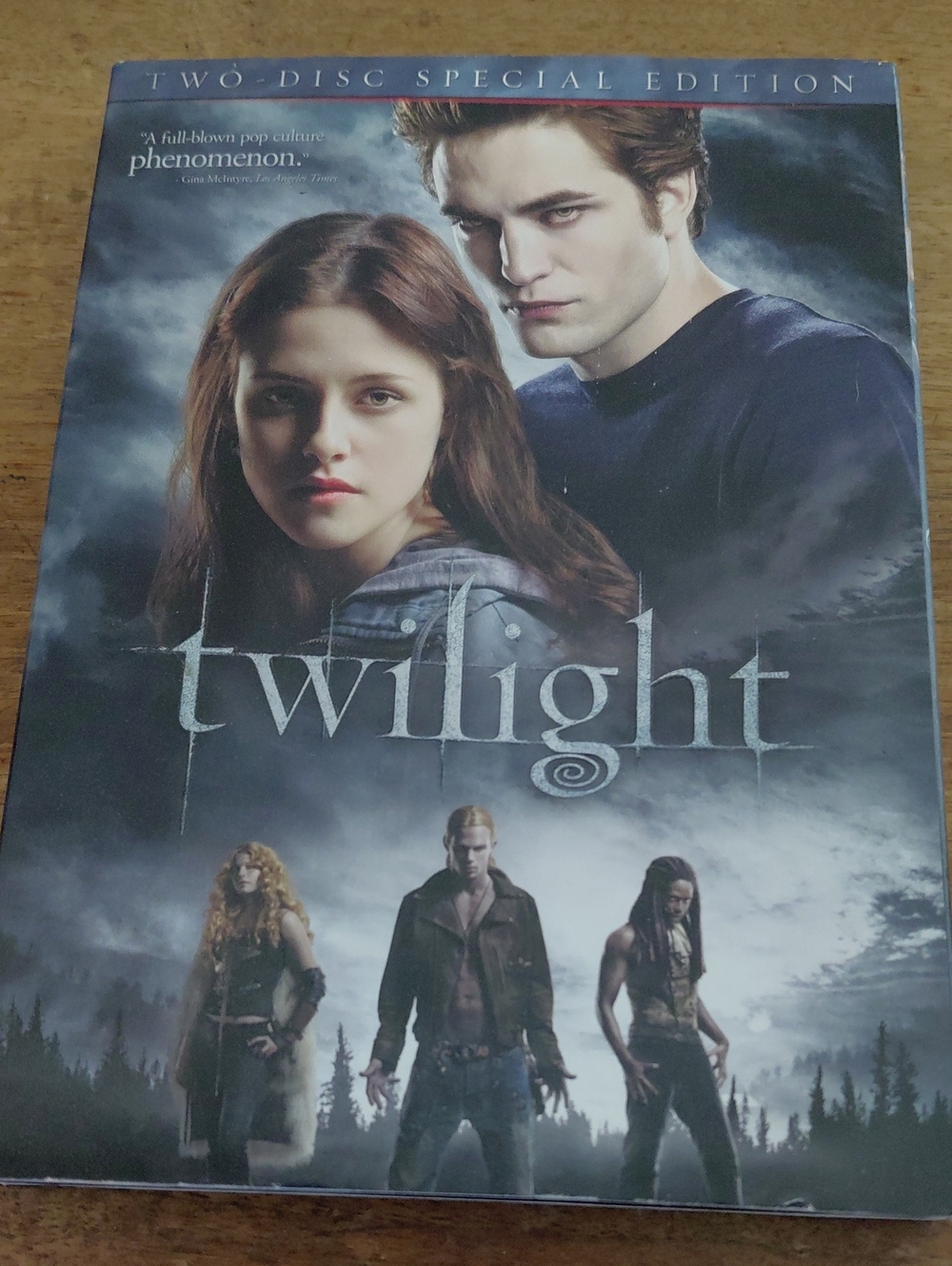 Twilight Two-Disc Special Edition DVD